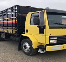 Ford Cargo 1215